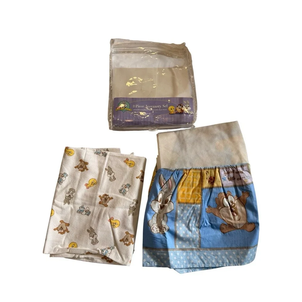 Vintage Y2K Baby Looney Tunes Patchwork Receiving Blanket & Crib Dust Ruffle Set